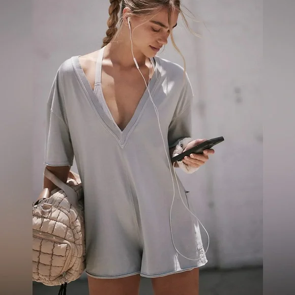 ❌SOLD!❌ NEW! FREE PEOPLE MOVEMENT MEDIUM Hot Shot Tee Romper PINK LEMONADE Short - Picture 11 of 17